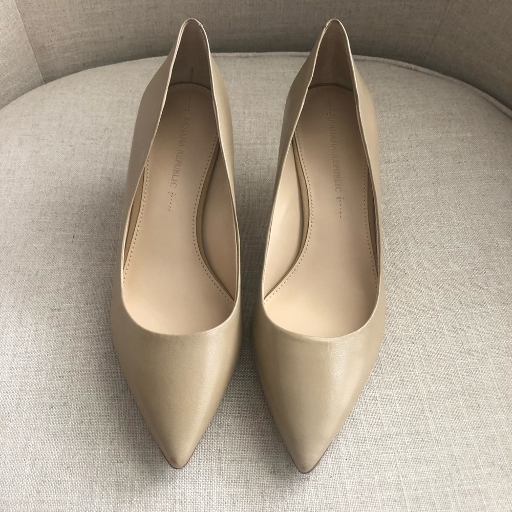 Banana Republic Kinsley Pump